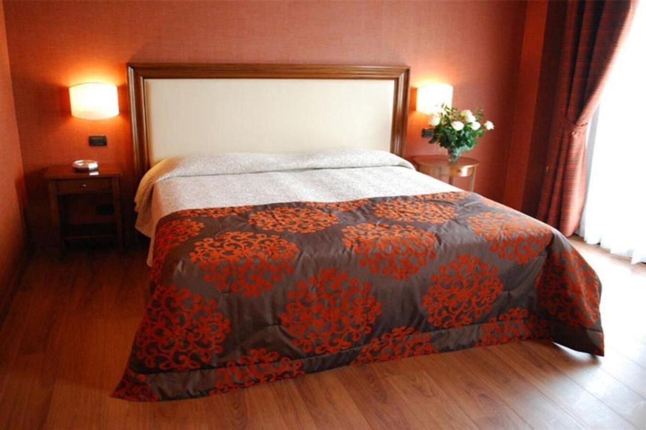 Hotel Cascina Marisa 3*